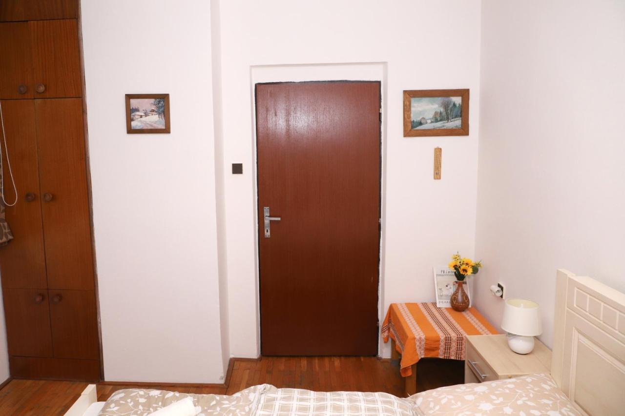 Ubytovanie Viktoria Dunajská Streda Exteriör bild